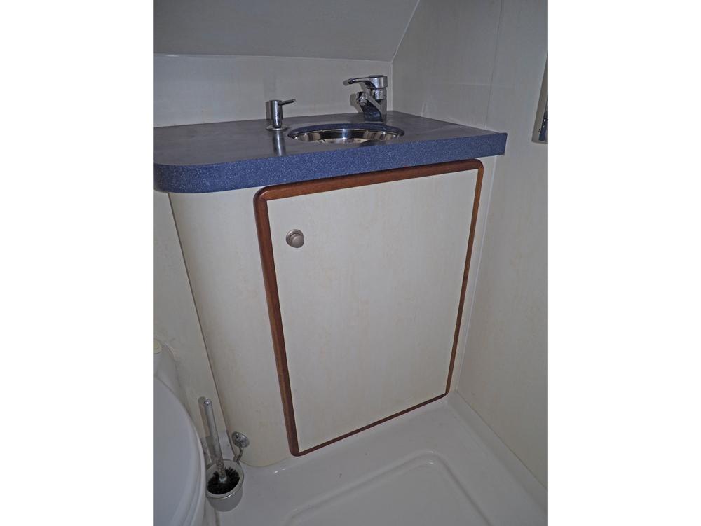 Salon, H&eacute;bergements